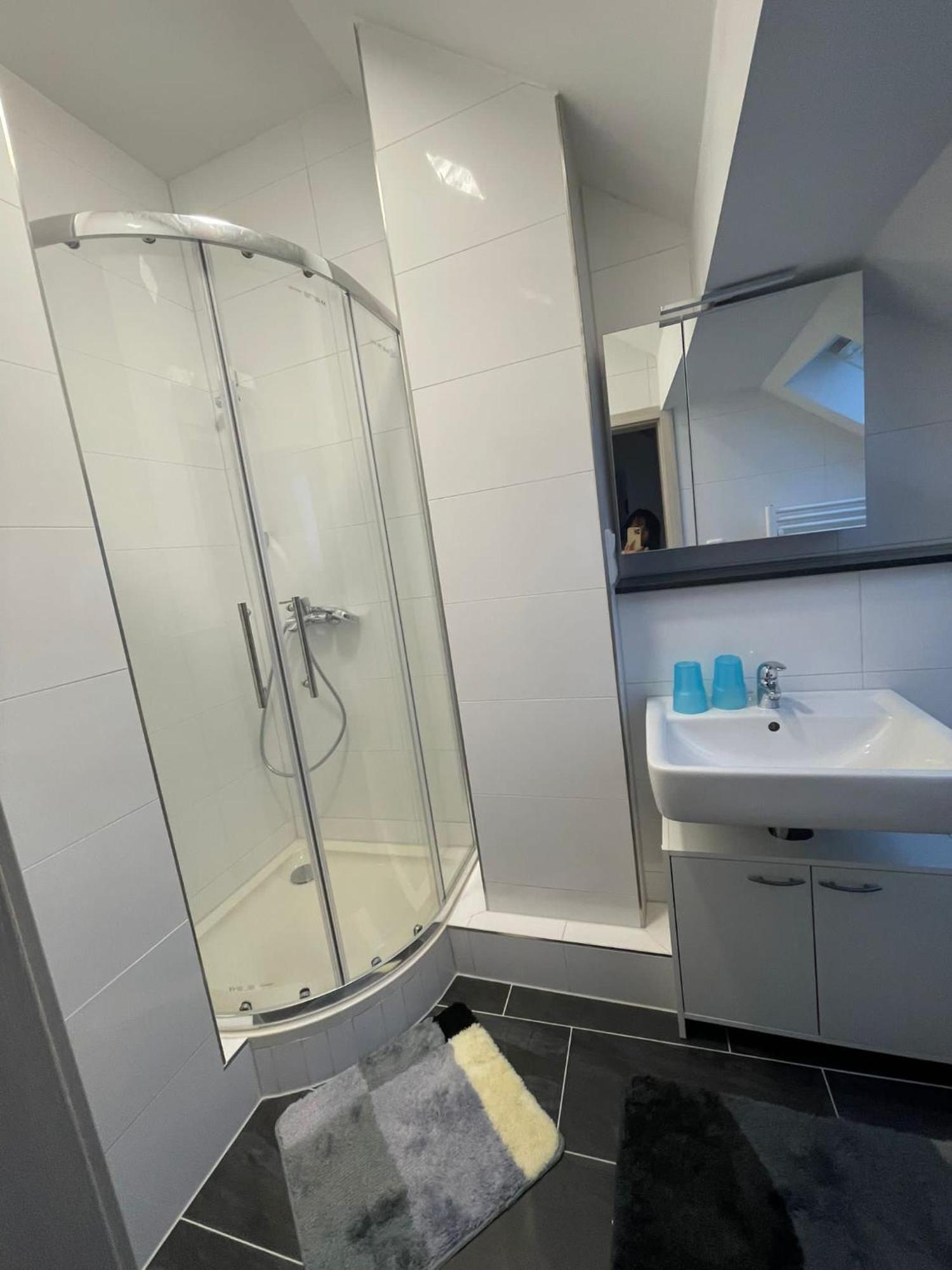 Luis Apartment Ruesselsheim D1 Hassloch  ภายนอก รูปภาพ