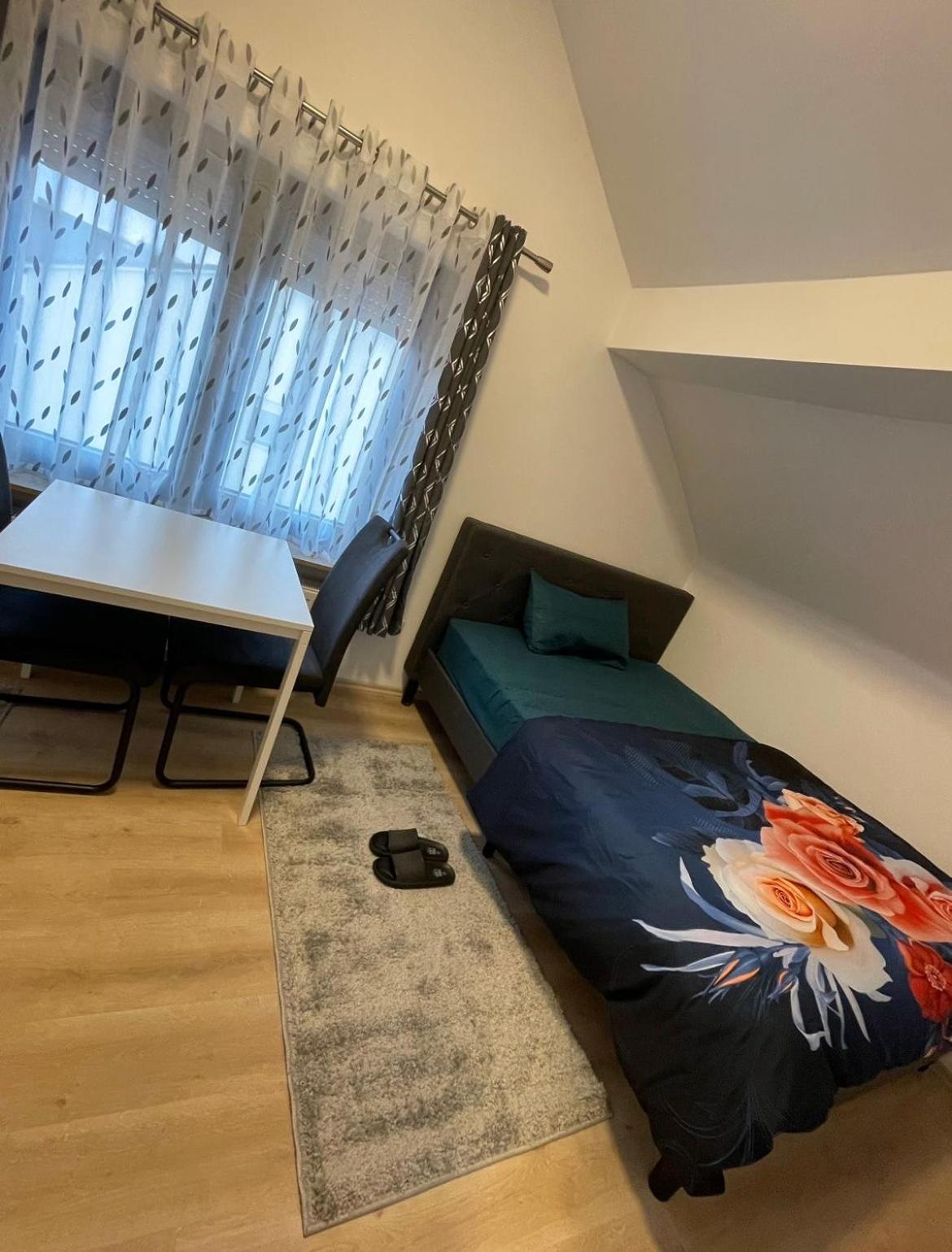 Luis Apartment Ruesselsheim D1 Hassloch  ภายนอก รูปภาพ