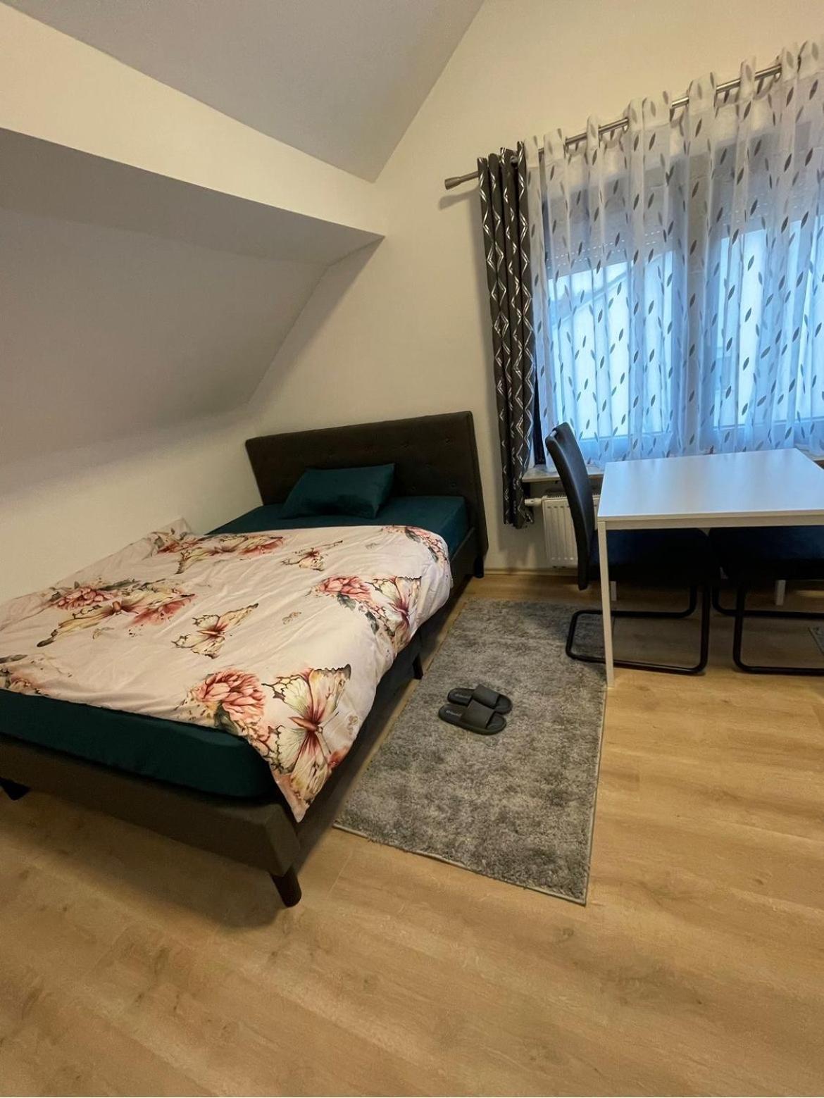 Luis Apartment Ruesselsheim D1 Hassloch  ภายนอก รูปภาพ