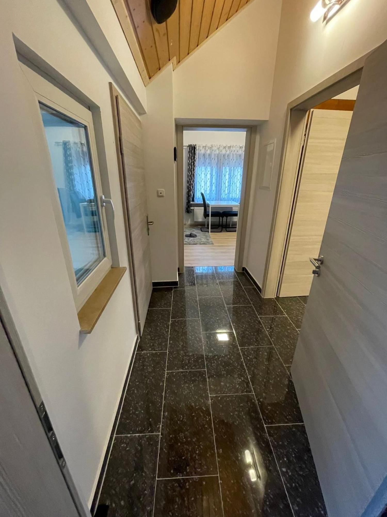 Luis Apartment Ruesselsheim D1 Hassloch  ภายนอก รูปภาพ